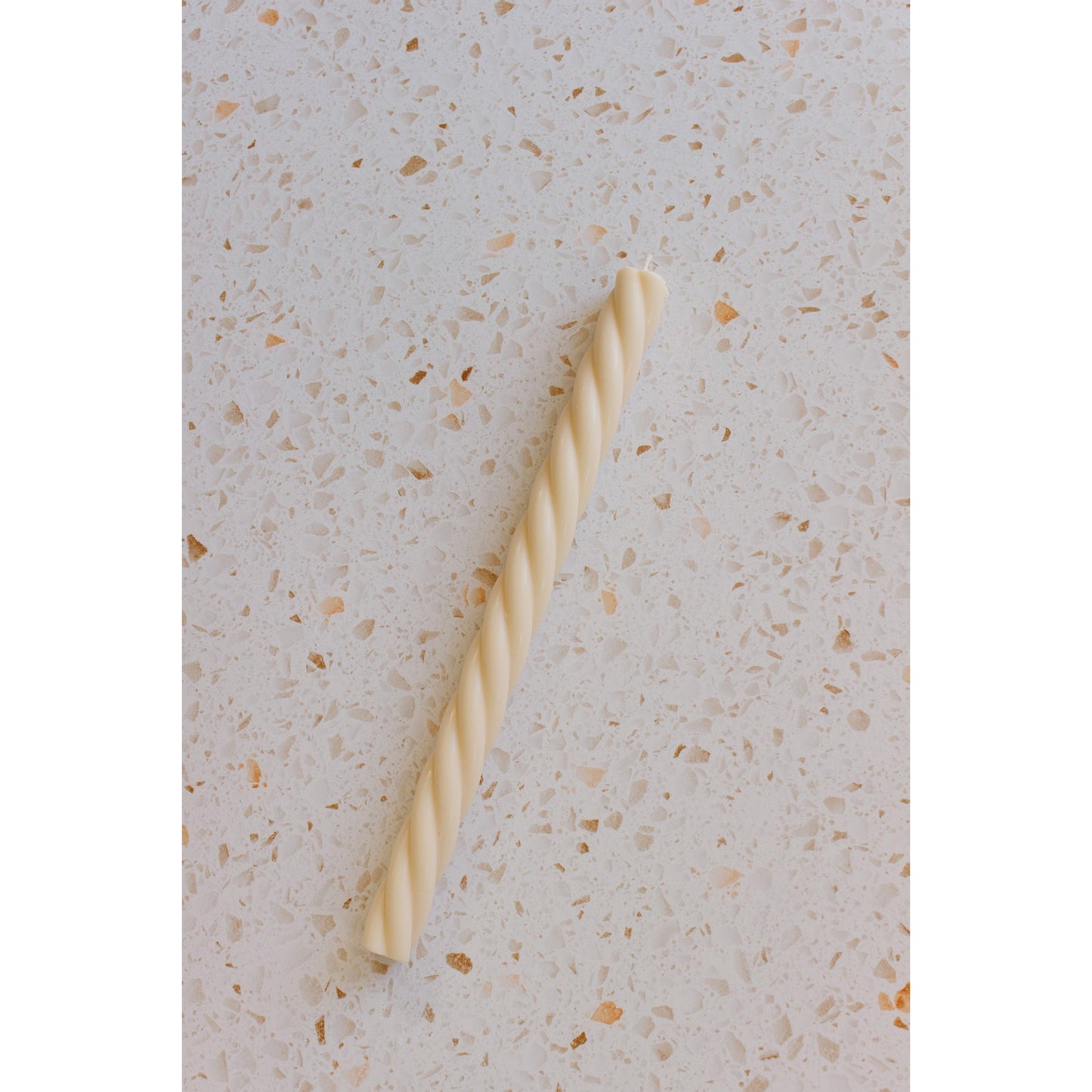 Natural Twisted Candle image 0